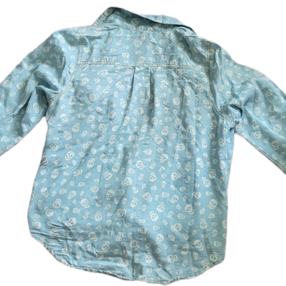 Red Snap skull denim button down shirt size laarge - Picture 2 of 5